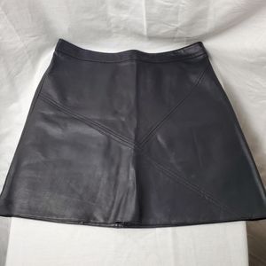 Zara Black Faux Leather Mini Skirt Size Large